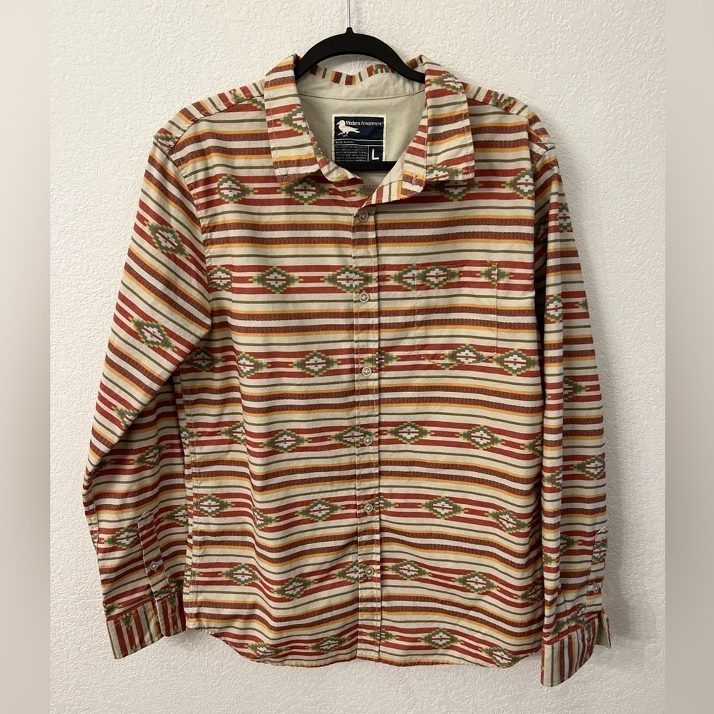 Modern Amusement cotton southwestern Aztec button shirt mens size large